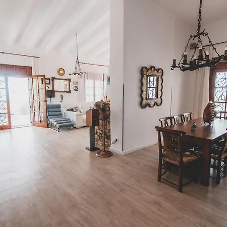 Casa Del Canto, Calapanizo Villa *