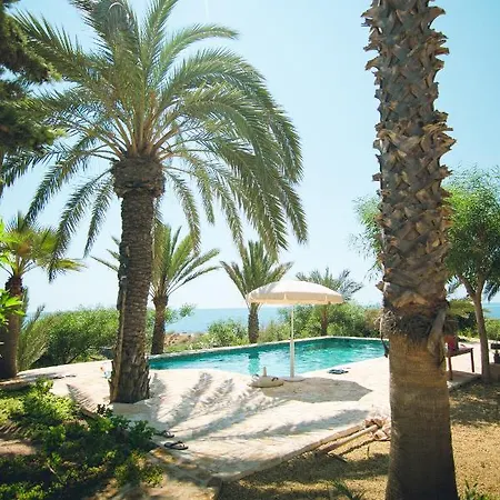 Casa Del Canto, Calapanizo *